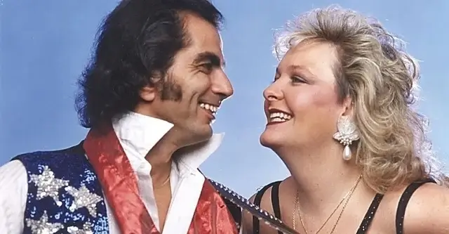 Song Sung Blue Film Still