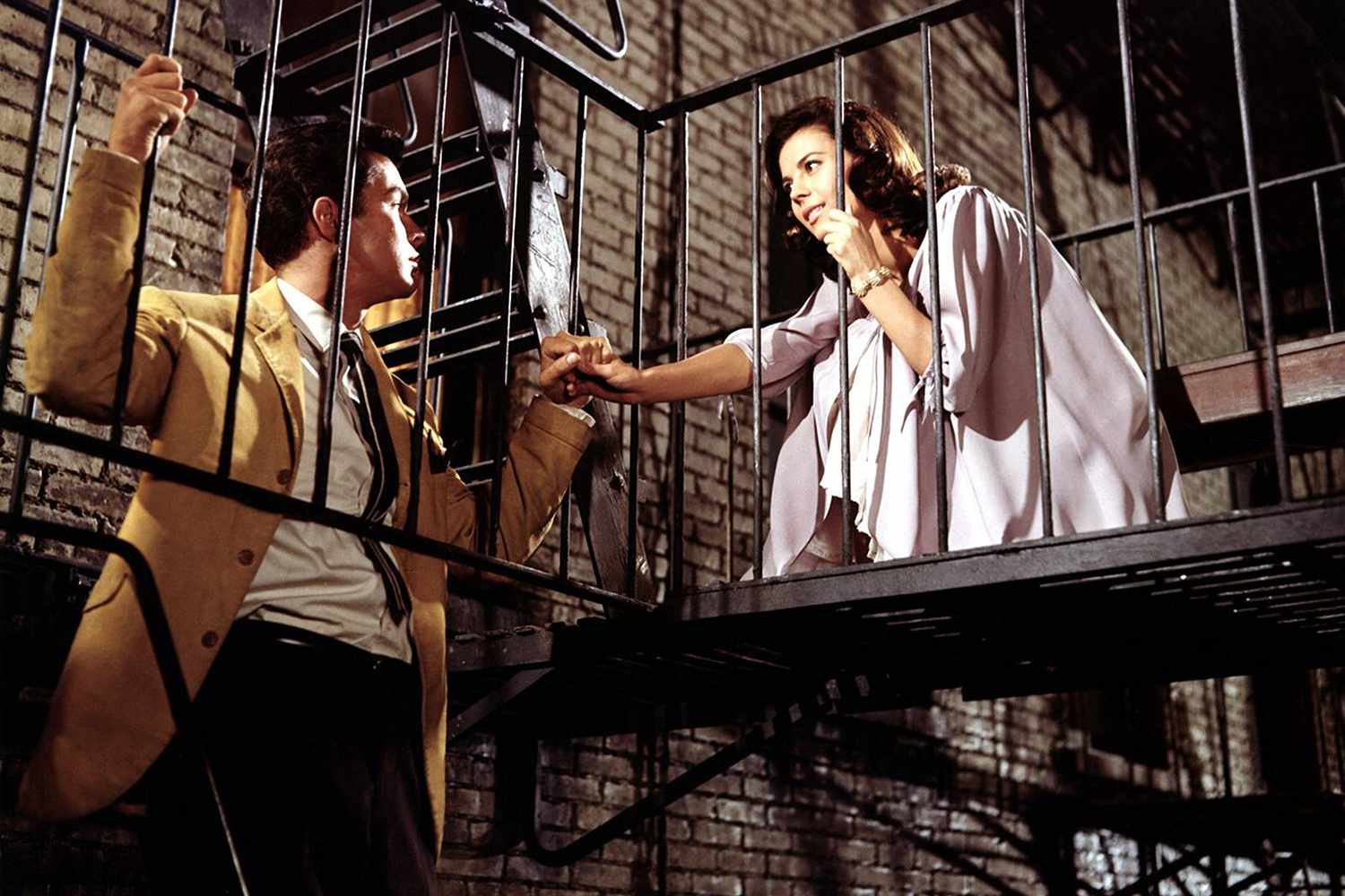 A still from the film WEST SIDE STORY